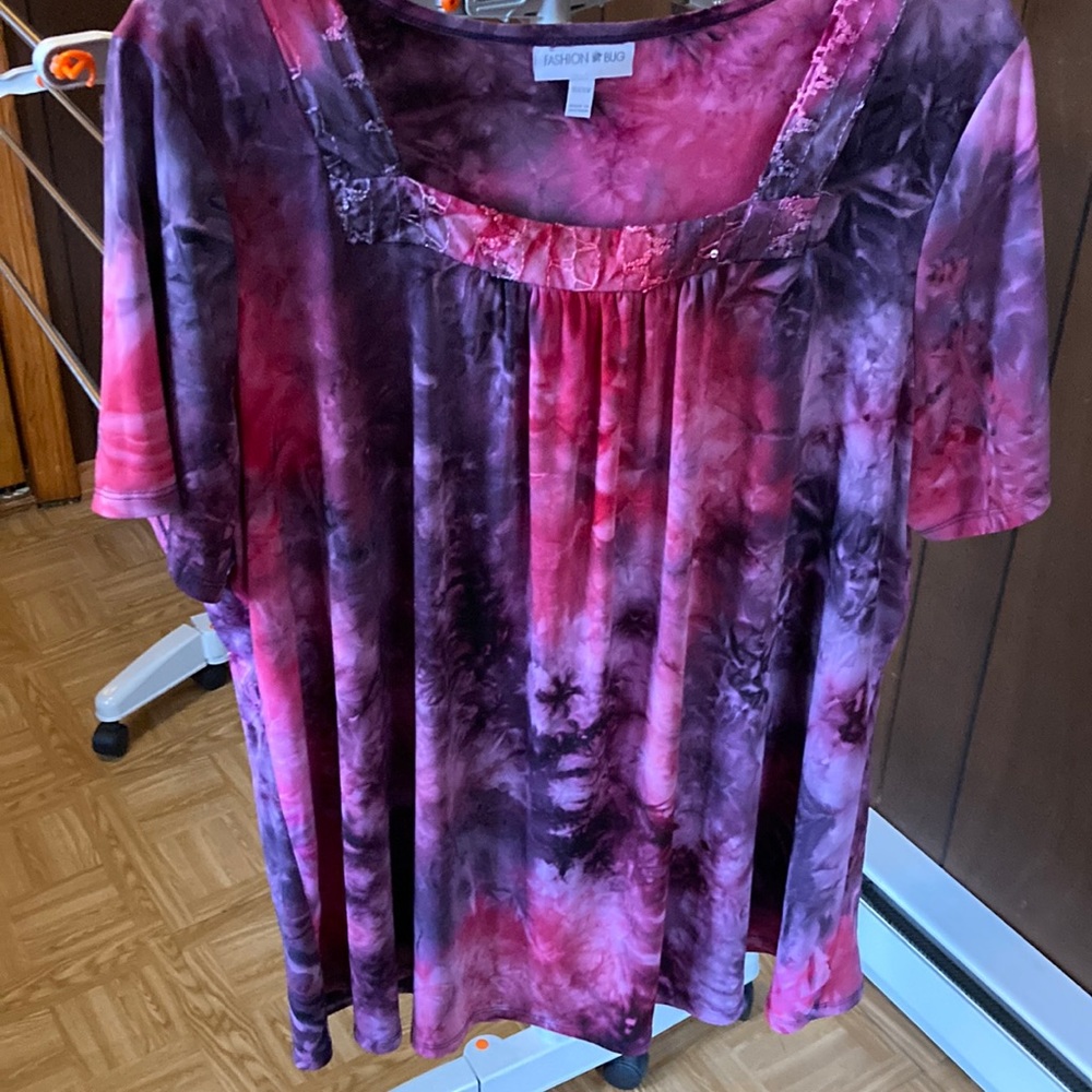 Tye dye shirt sleeve shirt